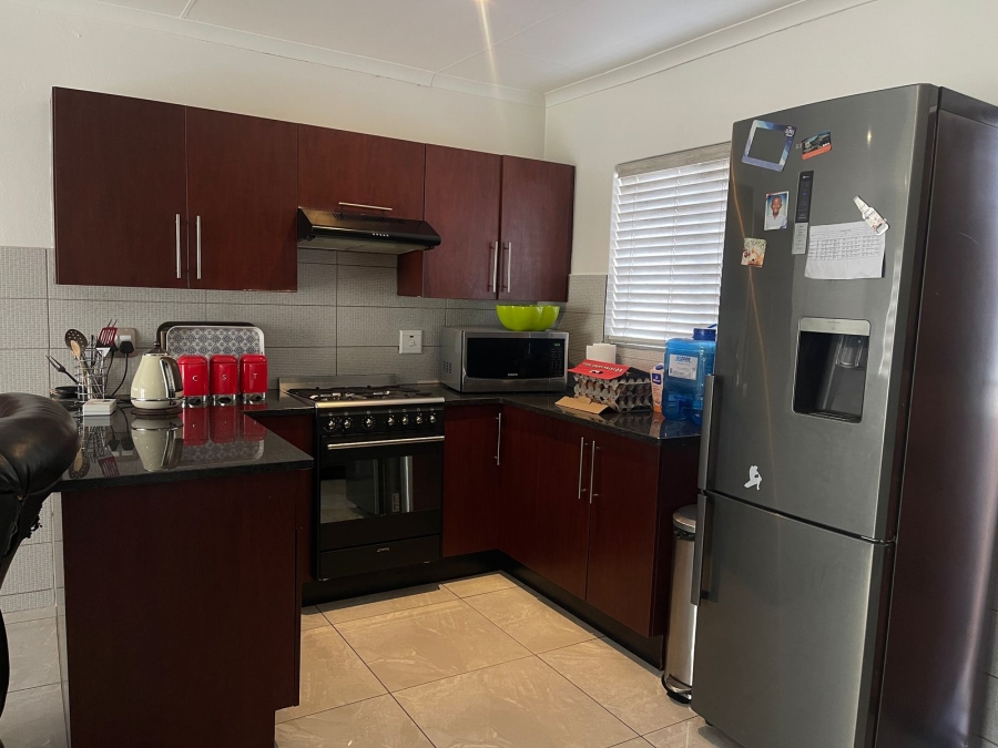 To Let 3 Bedroom Property for Rent in Arundo Estate Gauteng