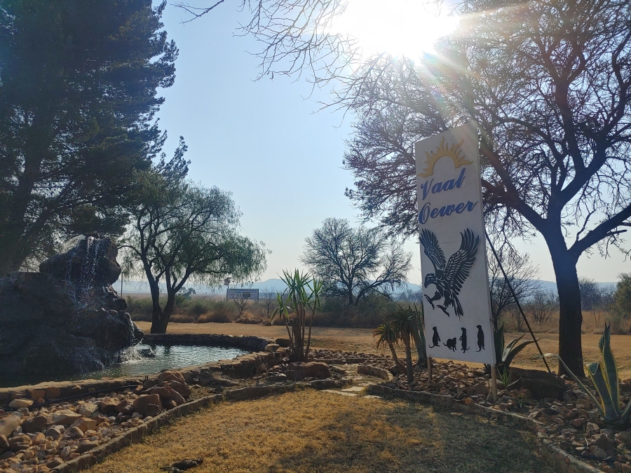 0 Bedroom Property for Sale in Vaaloewer Gauteng