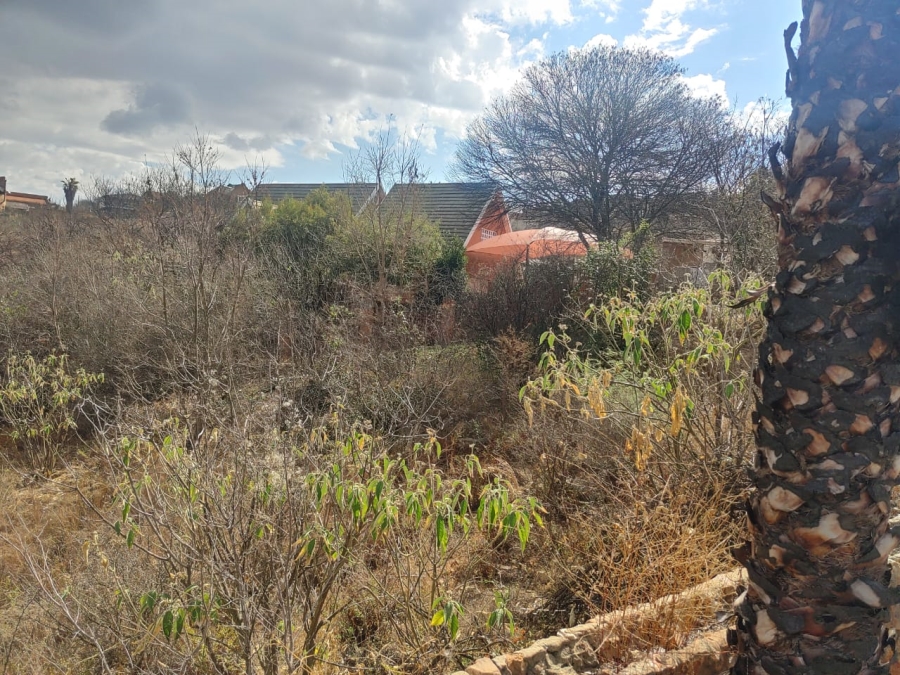 0 Bedroom Property for Sale in Vaaloewer Gauteng