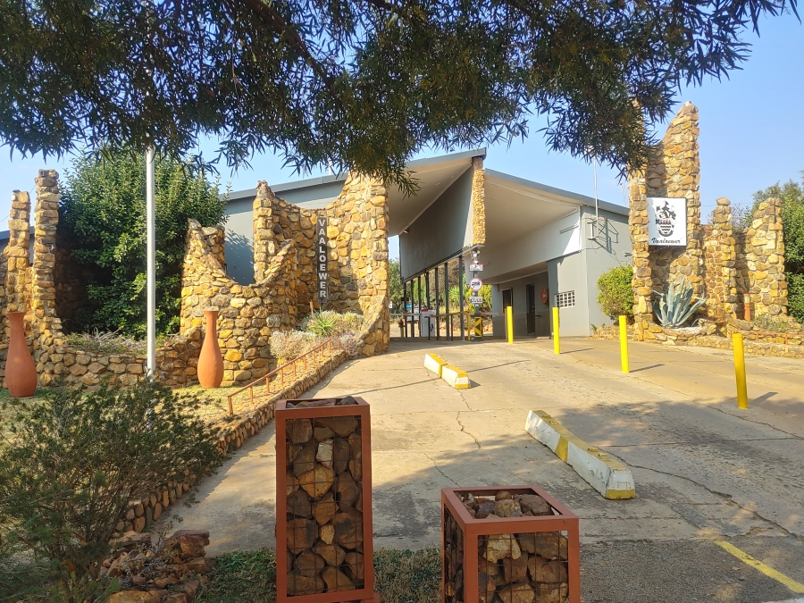 0 Bedroom Property for Sale in Vaaloewer Gauteng