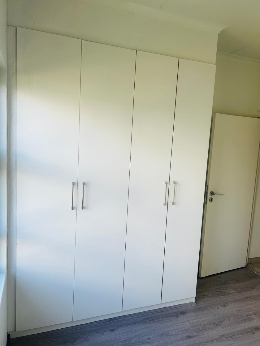 2 Bedroom Property for Sale in The View Gauteng