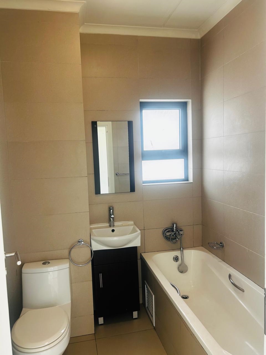 2 Bedroom Property for Sale in The View Gauteng