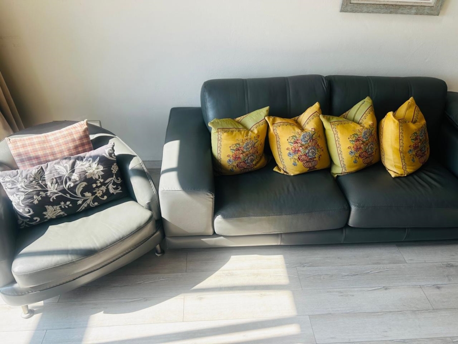 2 Bedroom Property for Sale in The View Gauteng