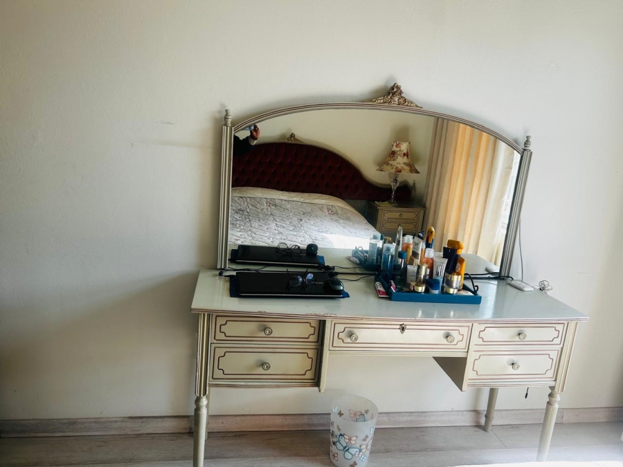 2 Bedroom Property for Sale in The View Gauteng