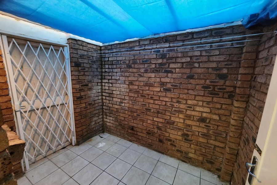 2 Bedroom Property for Sale in Sunair Park Gauteng