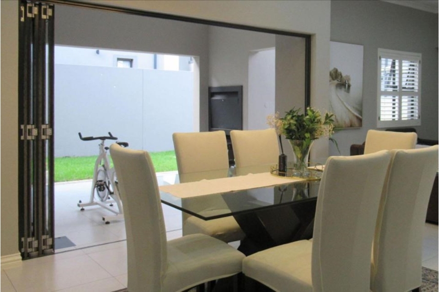 4 Bedroom Property for Sale in Olivedale Gauteng