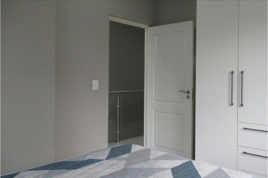 4 Bedroom Property for Sale in Olivedale Gauteng
