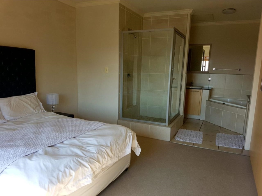 2 Bedroom Property for Sale in Morningside Gauteng