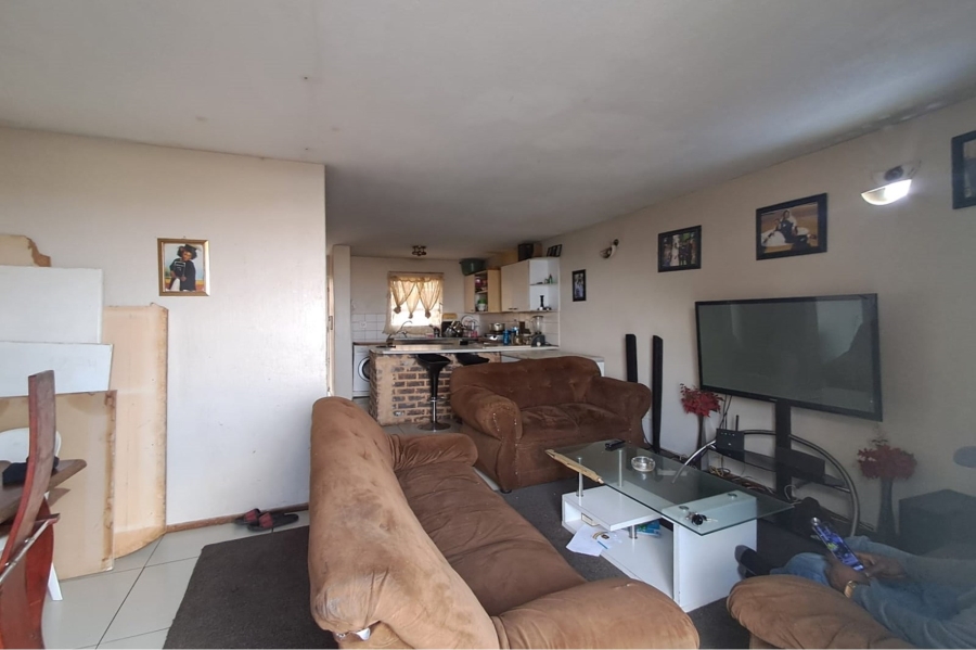 2 Bedroom Property for Sale in Yeoville Gauteng