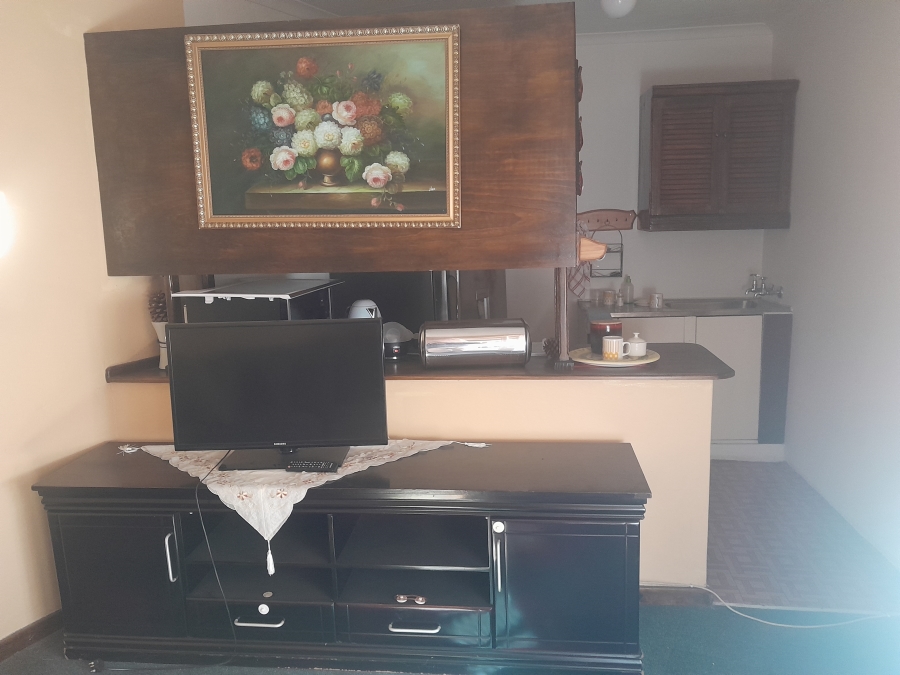 To Let 1 Bedroom Property for Rent in Delville Gauteng