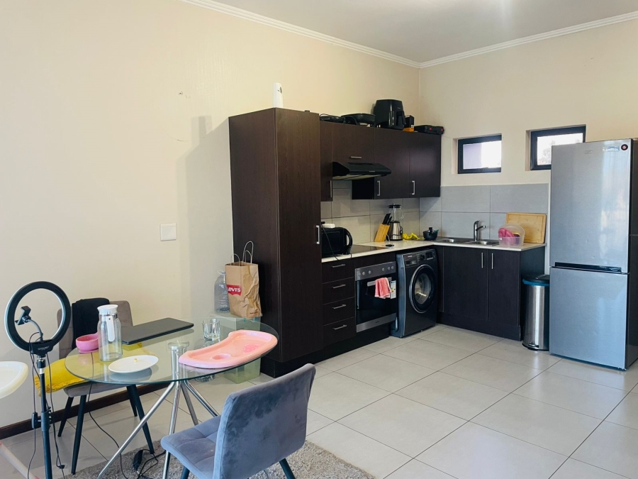 To Let 1 Bedroom Property for Rent in Jackal Creek Golf Estate Gauteng