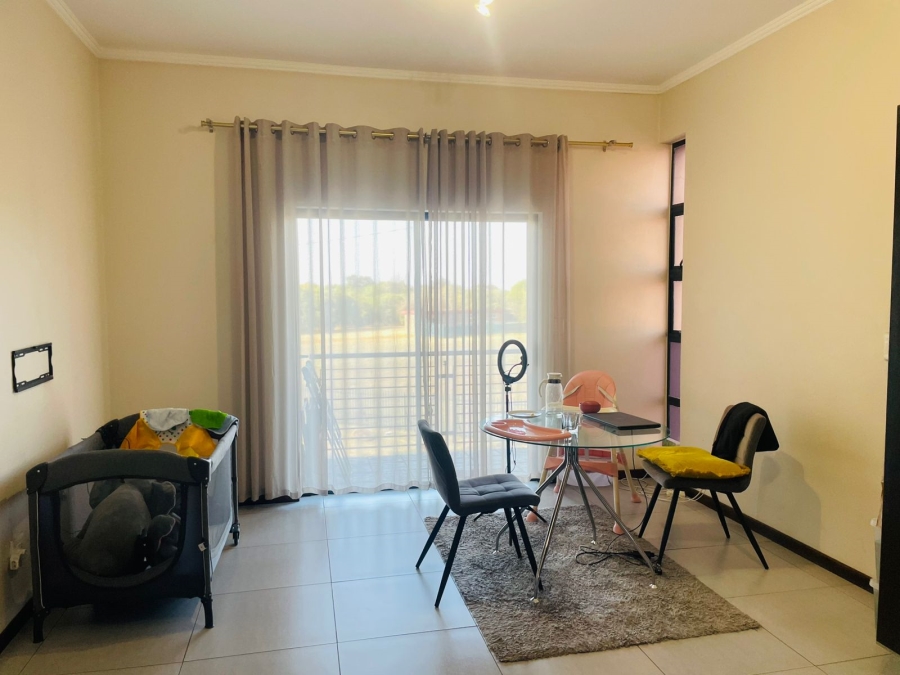 To Let 1 Bedroom Property for Rent in Jackal Creek Golf Estate Gauteng