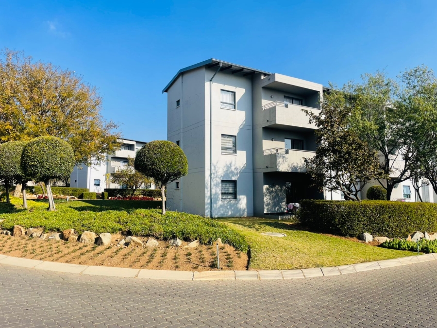 To Let 1 Bedroom Property for Rent in Jackal Creek Golf Estate Gauteng