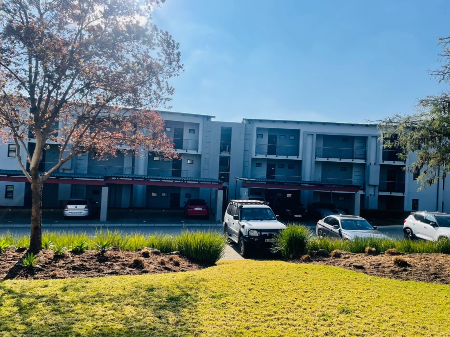 To Let 1 Bedroom Property for Rent in Jackal Creek Golf Estate Gauteng
