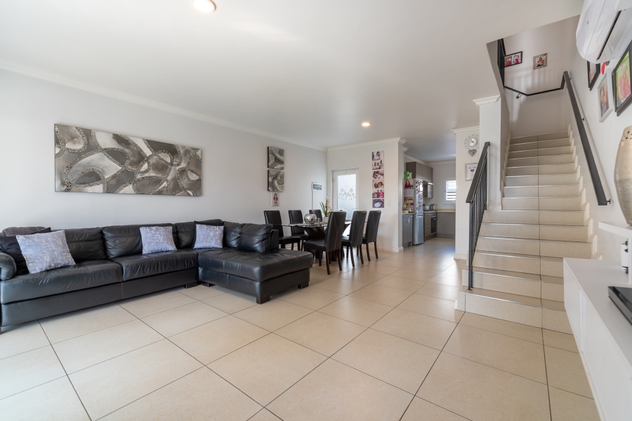 4 Bedroom Property for Sale in Bryanston Gauteng