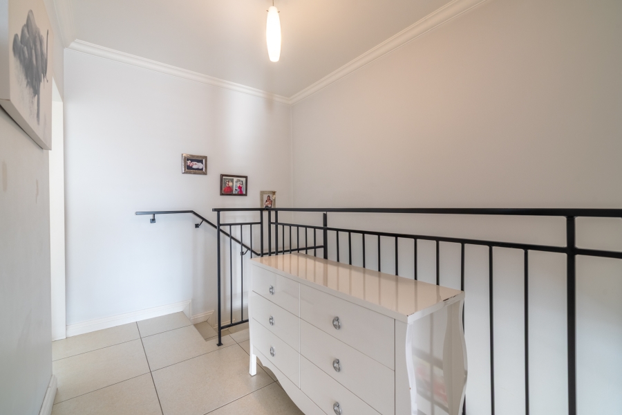 4 Bedroom Property for Sale in Bryanston Gauteng