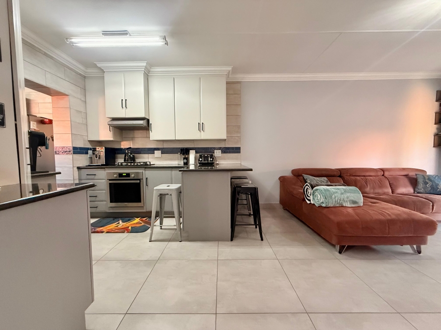 2 Bedroom Property for Sale in Amberfield Gauteng