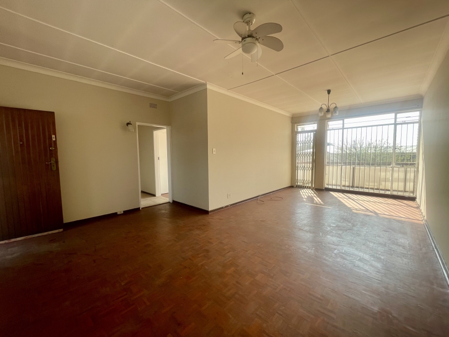 To Let 2 Bedroom Property for Rent in Rosettenville Gauteng