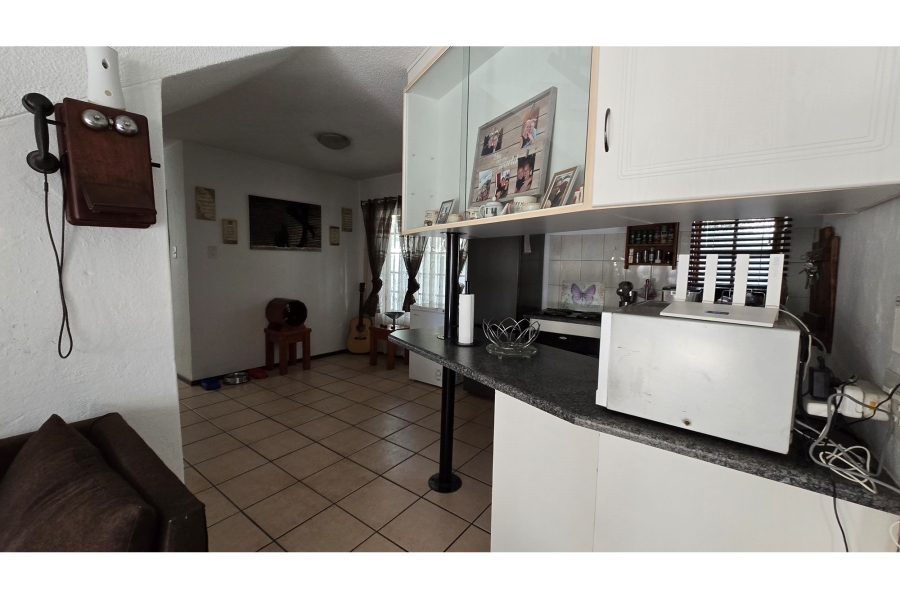 3 Bedroom Property for Sale in Equestria Gauteng