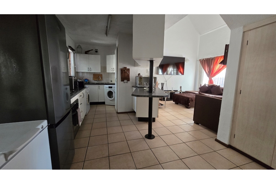 3 Bedroom Property for Sale in Equestria Gauteng