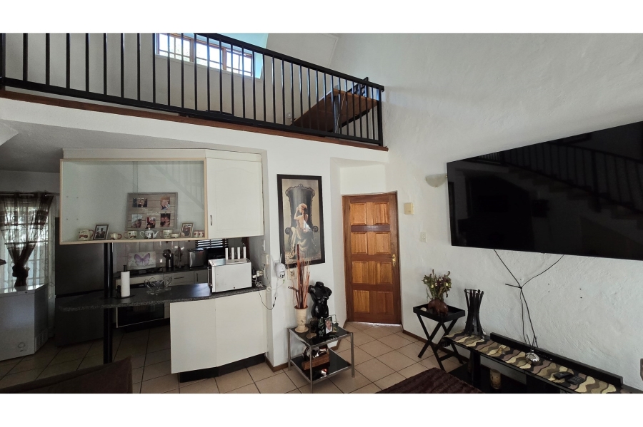 3 Bedroom Property for Sale in Equestria Gauteng