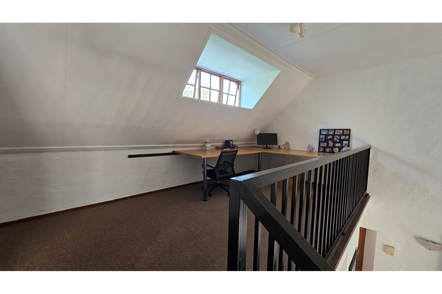 3 Bedroom Property for Sale in Equestria Gauteng