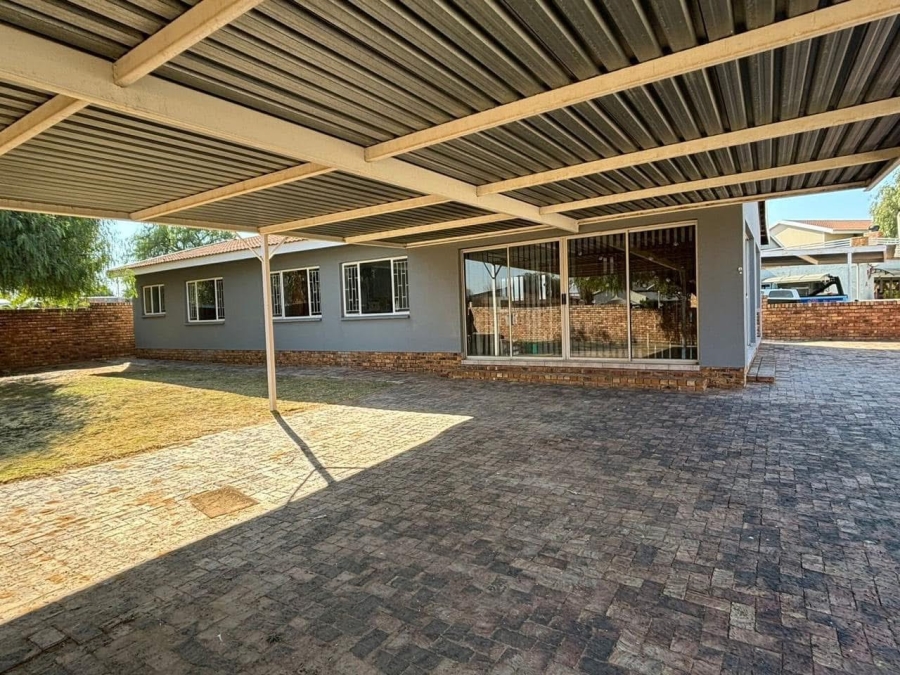 2 Bedroom Property for Sale in Misty Bay Gauteng