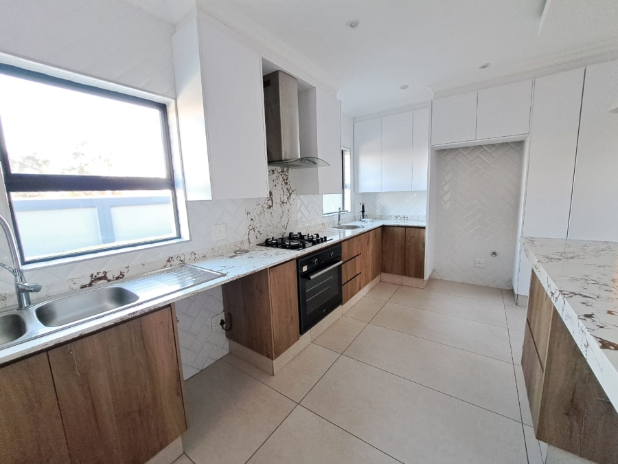 3 Bedroom Property for Sale in Helderwyk Gauteng