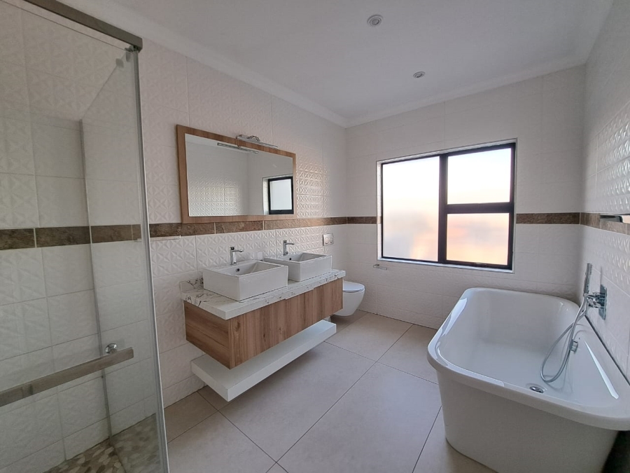 3 Bedroom Property for Sale in Helderwyk Gauteng
