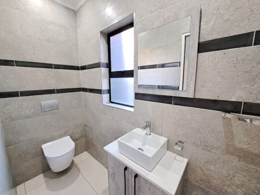 3 Bedroom Property for Sale in Helderwyk Gauteng