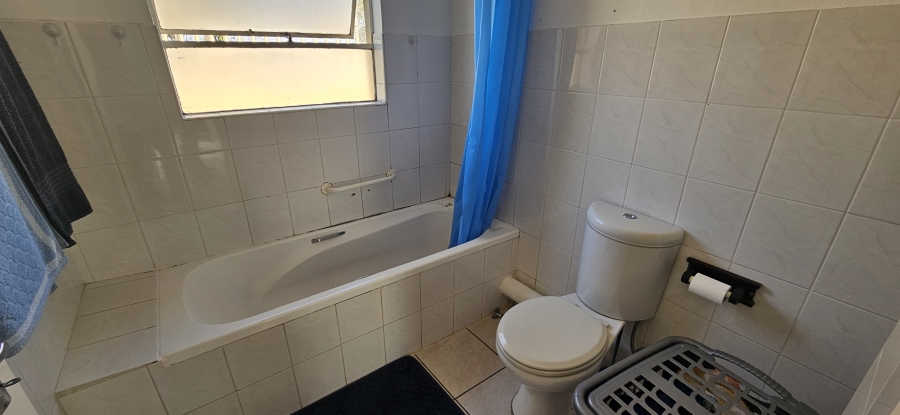 2 Bedroom Property for Sale in Meyersdal Gauteng