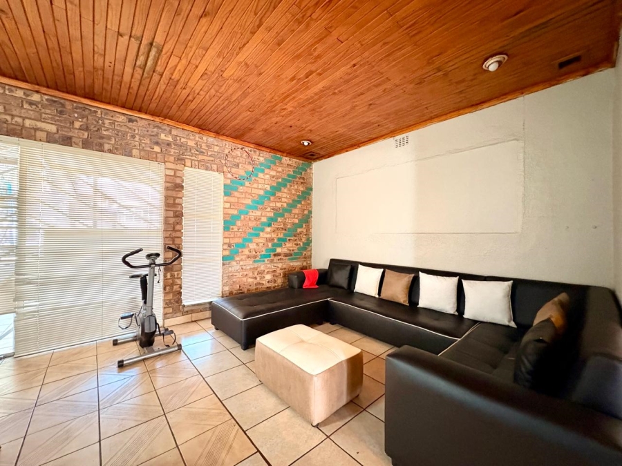 3 Bedroom Property for Sale in Brakpan Central Gauteng