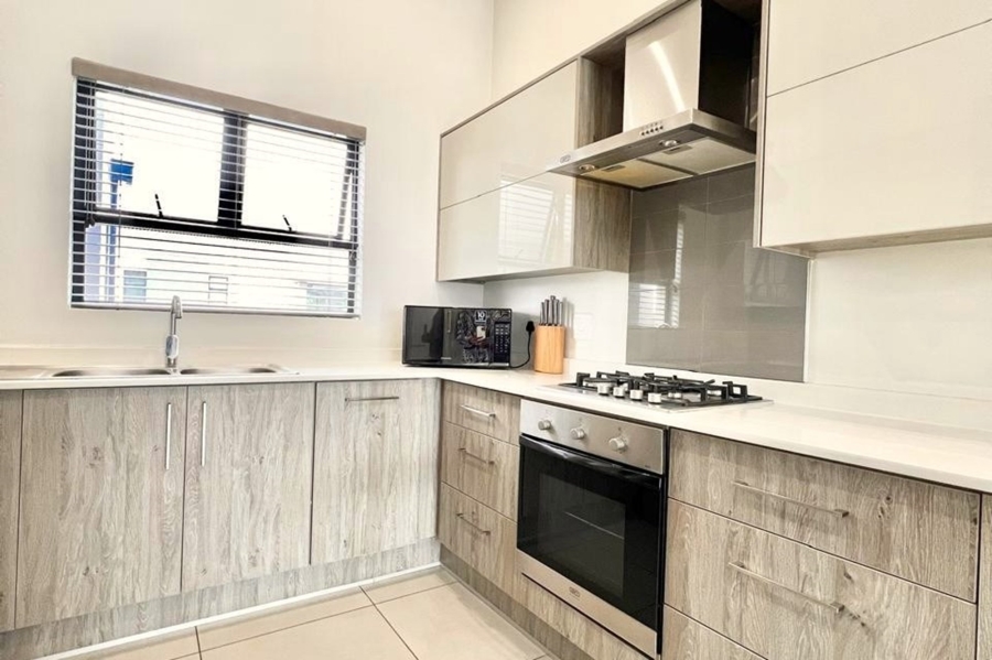 2 Bedroom Property for Sale in Broadacres Gauteng