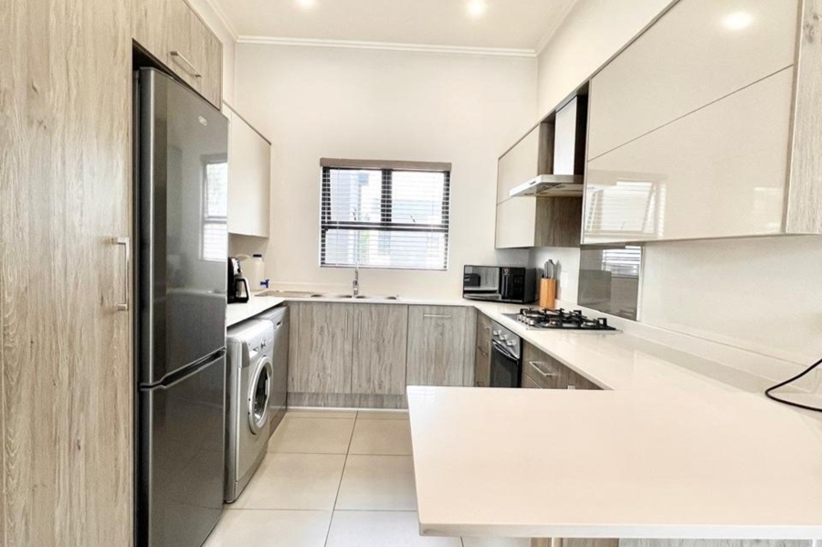 2 Bedroom Property for Sale in Broadacres Gauteng