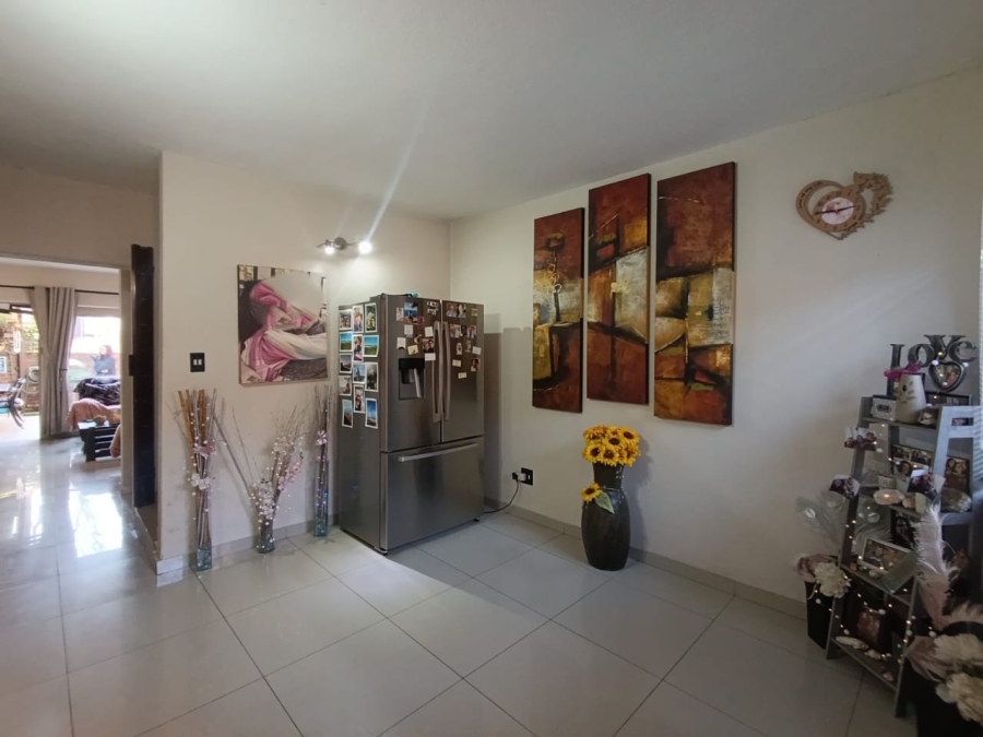 3 Bedroom Property for Sale in Brackenhurst Gauteng