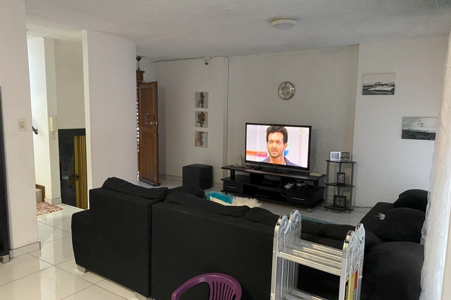 3 Bedroom Property for Sale in Hatfield Gauteng