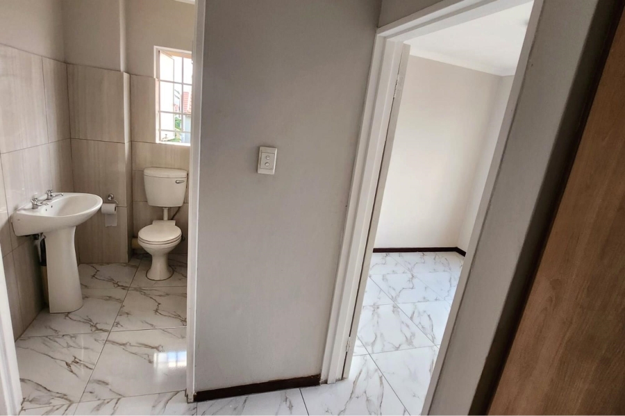 To Let 3 Bedroom Property for Rent in Kosmosdal Gauteng