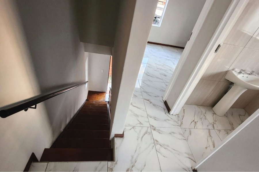 To Let 3 Bedroom Property for Rent in Kosmosdal Gauteng
