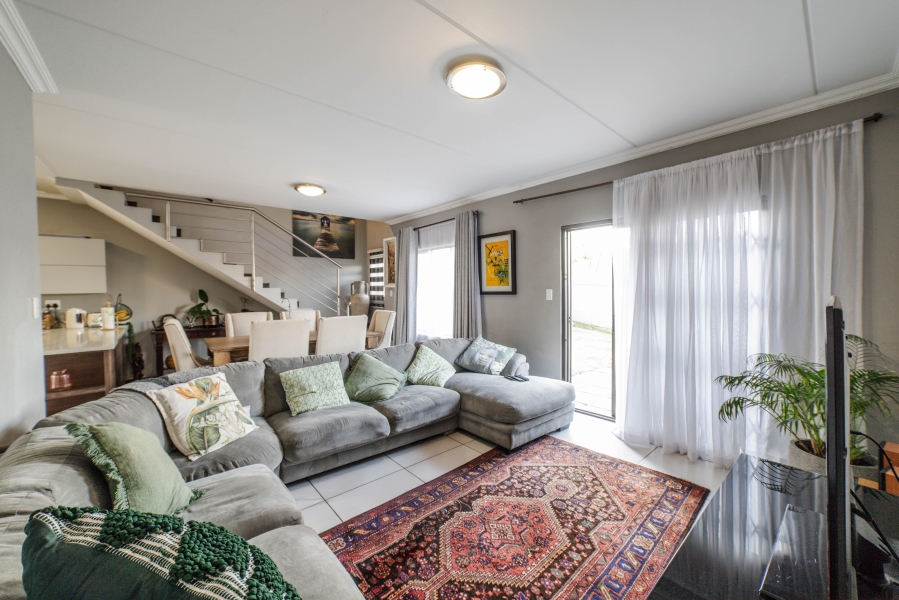3 Bedroom Property for Sale in Halfway Gardens Gauteng