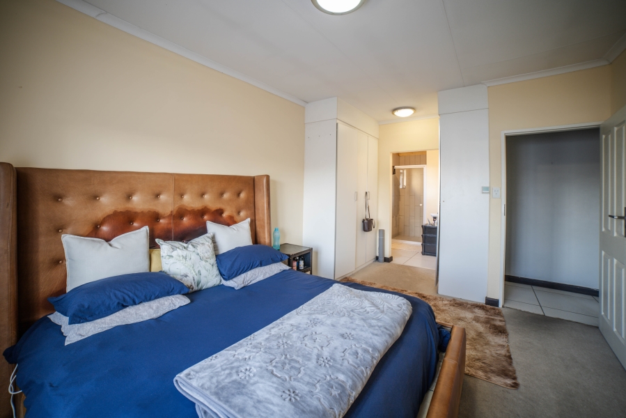 3 Bedroom Property for Sale in Halfway Gardens Gauteng