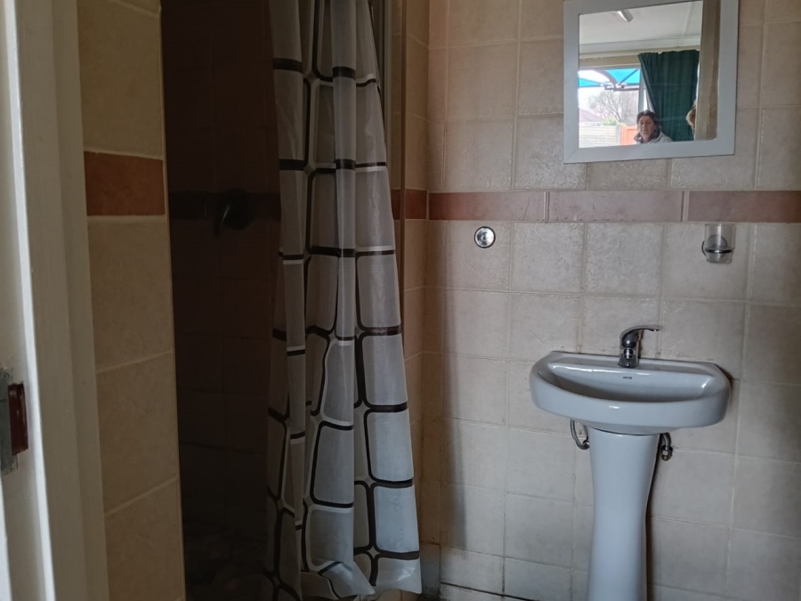 11 Bedroom Property for Sale in Hillshaven Gauteng
