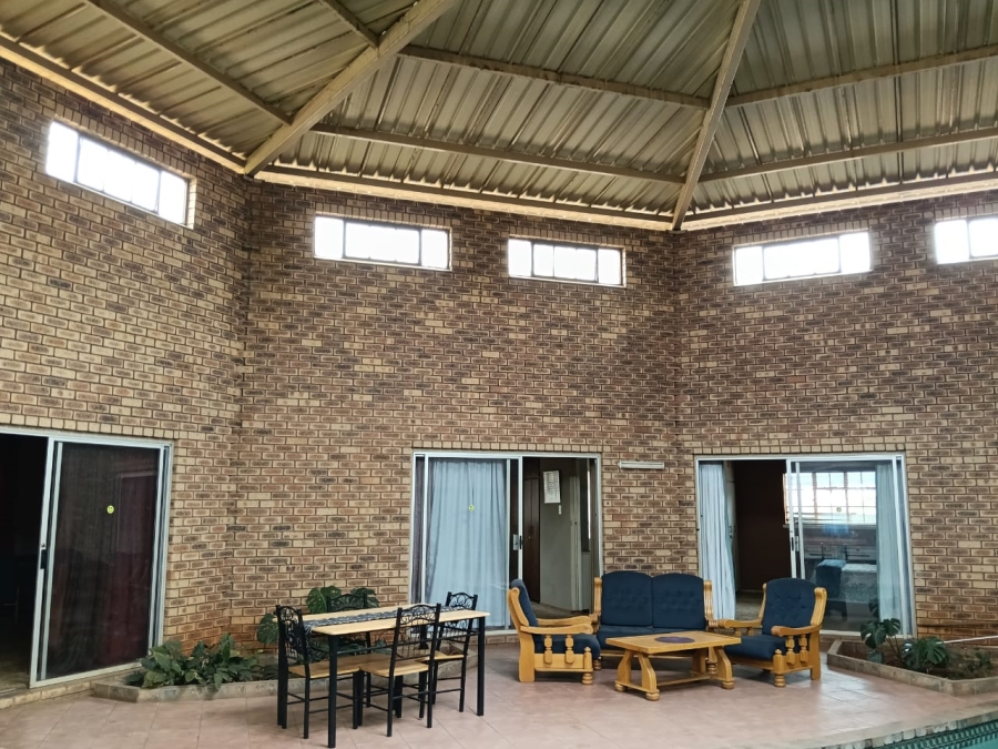 11 Bedroom Property for Sale in Hillshaven Gauteng