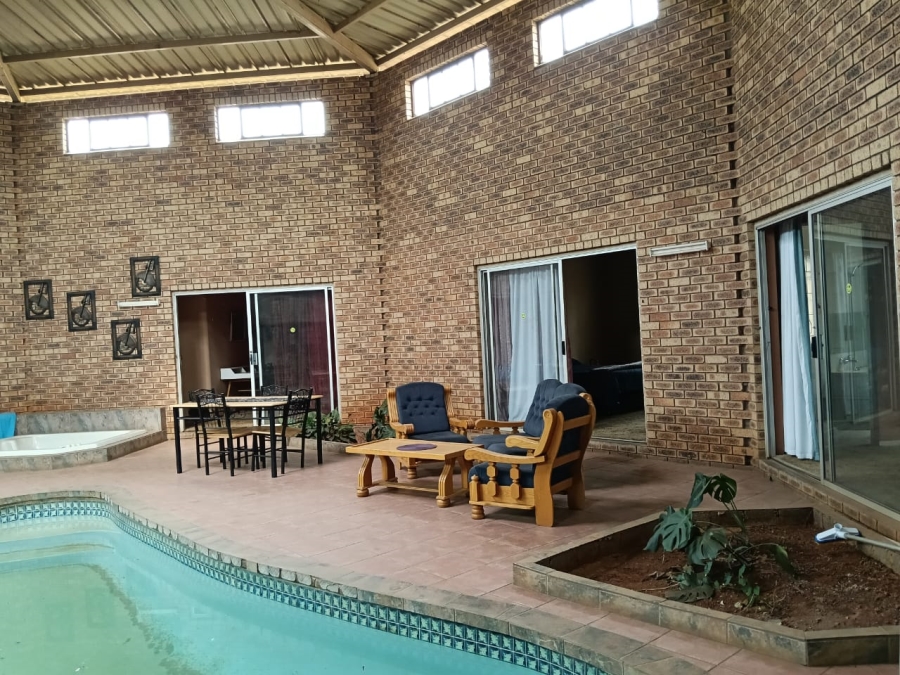 11 Bedroom Property for Sale in Hillshaven Gauteng