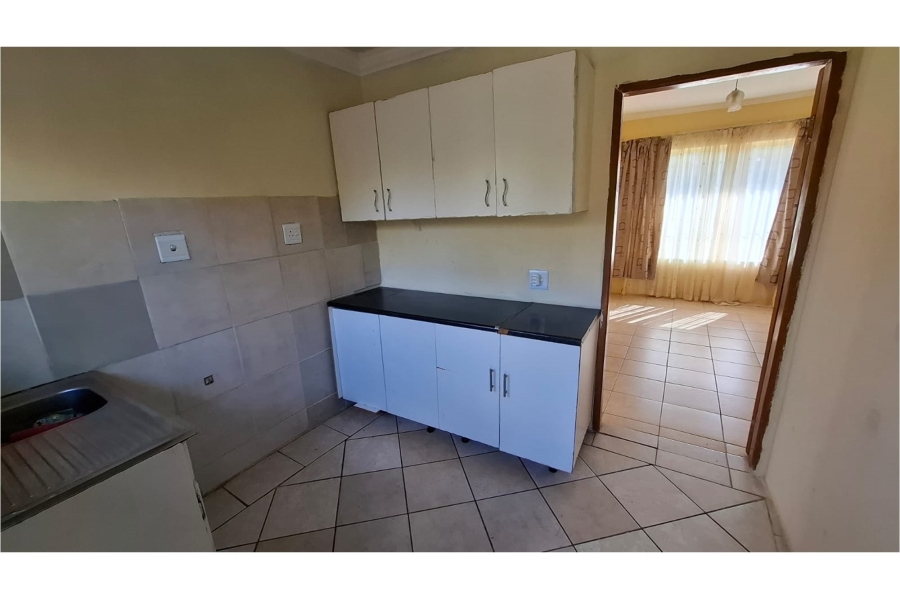 To Let 1 Bedroom Property for Rent in President Park Gauteng