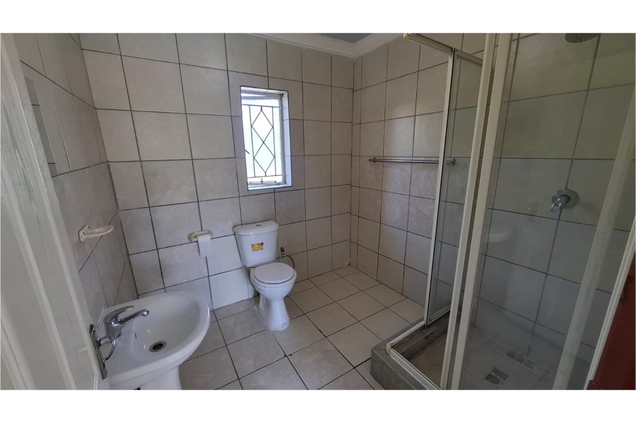 To Let 1 Bedroom Property for Rent in President Park Gauteng