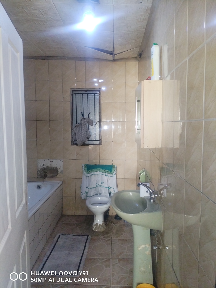 3 Bedroom Property for Sale in Kwa Thema Gauteng