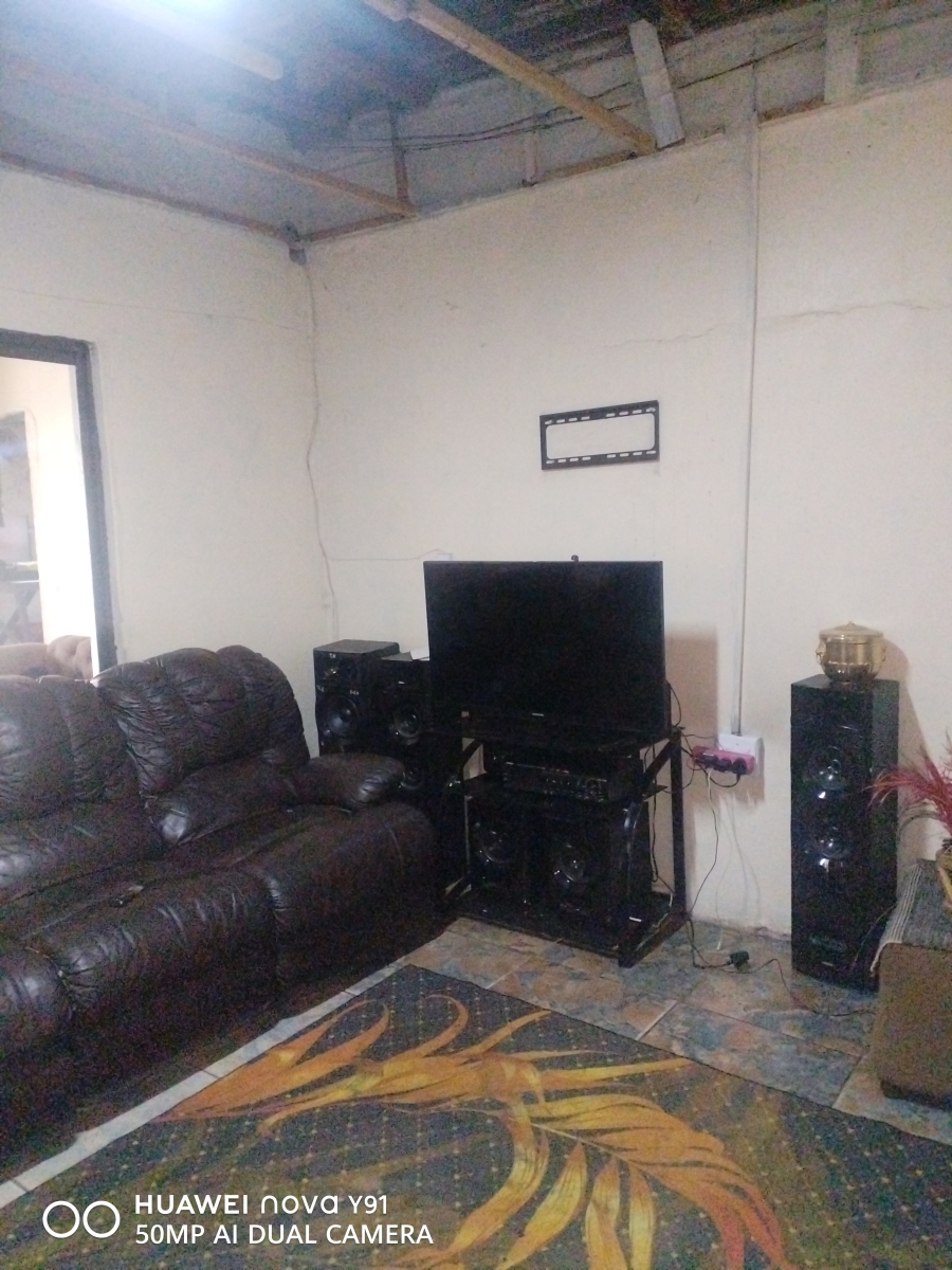3 Bedroom Property for Sale in Kwa Thema Gauteng
