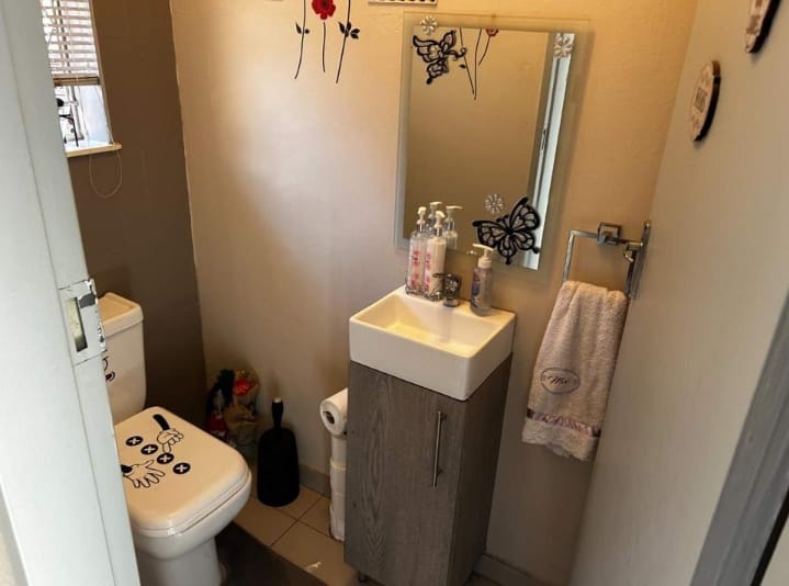 3 Bedroom Property for Sale in Brackenhurst Gauteng