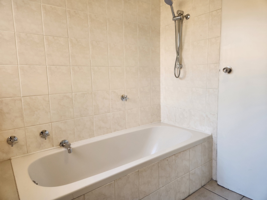 3 Bedroom Property for Sale in Bedford Gardens Gauteng