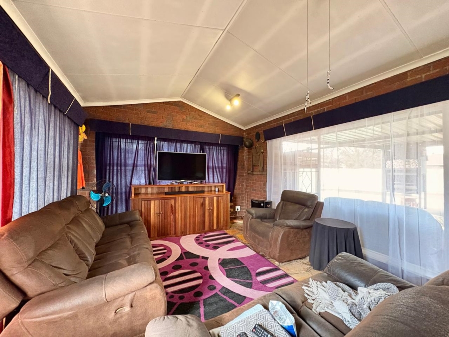 3 Bedroom Property for Sale in Dalpark Proper Gauteng
